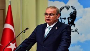 CHP Parti Sözcüsü Faik Öztrak, basın toplantısı gerçekleştiriyor
