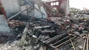 Fabrikanın içinden çekilen görüntüler patlamanın şiddetini gözler önüne serdi