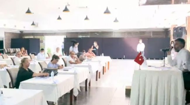 Gergin mecliste Başkan Sandal'dan sert çıkış: 