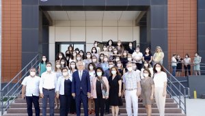 Hemşirelerden anlamlı 