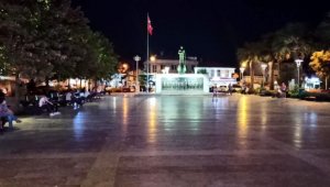 İzmir 4.1 büyüklüğünde depremle sarsıldı!