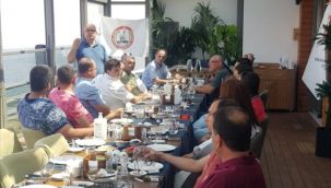 İzmir Makam Şoförleri Derneği'nden burs gururu!