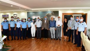 Narlıdere Belediyesi'nde bayram kutlaması