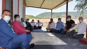 Aliağa'da şehit ailelerine ziyaret