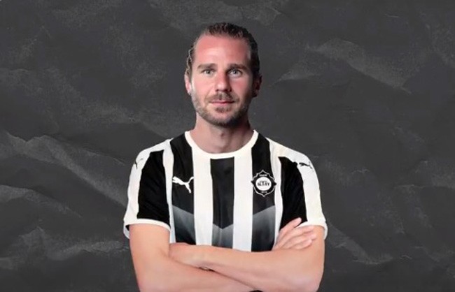 Altay, Tolga Ünlü'yü renklerine bağladı