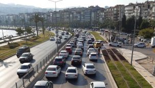 Başkan Soyer’in 'farklı mesai' uygulaması tartışılmaya devam ediyor! Vali Köşger: 'Olabilir'
