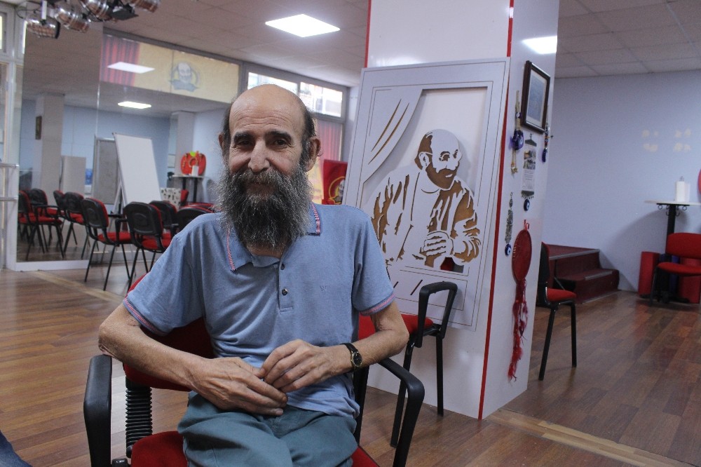 Bizimkiler'in Cemil'inden mesaj var