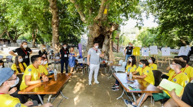 CHP Genel Başkanı Kılıçdaroğlu, Buca'nın gençlerini tebrik etti