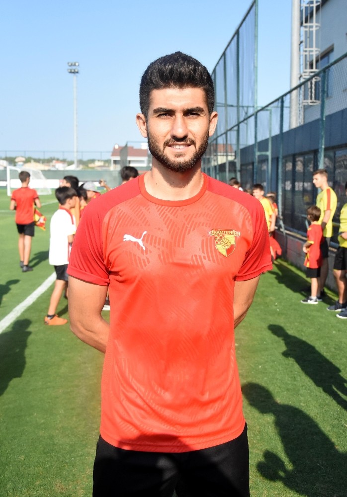 Göztepe, Soner Aydoğdu'nun sözleşmesini uzattı