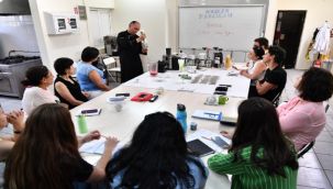 İzmir'de üç yılda 807 kişi iş sahibi oldu