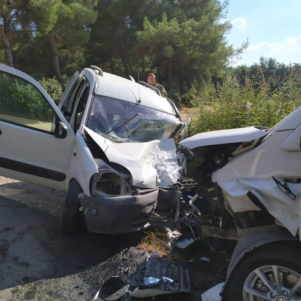 İzmir'de trafik kazası: 7 yaralı