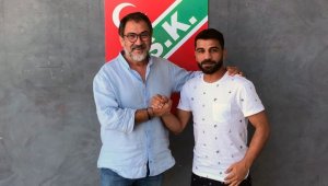 Karşıyaka kaptan Mustafa Aşan ile 1 yıl daha anlaştı