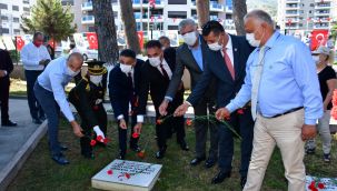 Narlıdere’de buruk 30 Ağustos kutlaması