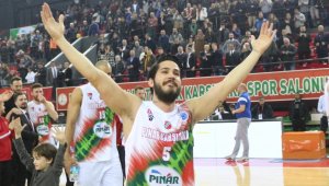 Pınar Karşıyaka, Arca Tülüoğlu'nun sözleşmesini uzattı