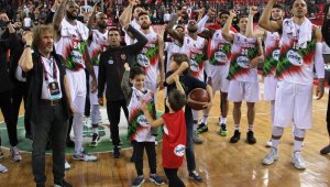 Pınar Karşıyaka'da borçlar tek tek kapanıyor