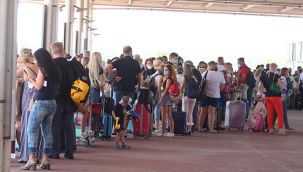 Türkiye'ye 16 günde 120 bin Rus turist akın etti