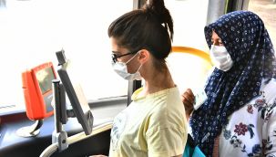 Virüssavar “güvenli otobüs” İzmirlilerin hizmetinde
