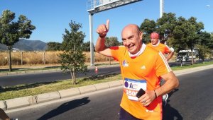 8. İzmir Yarı Maratonu başladı