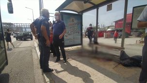 Belediye otobüsünde maske kavgası kanla bitti