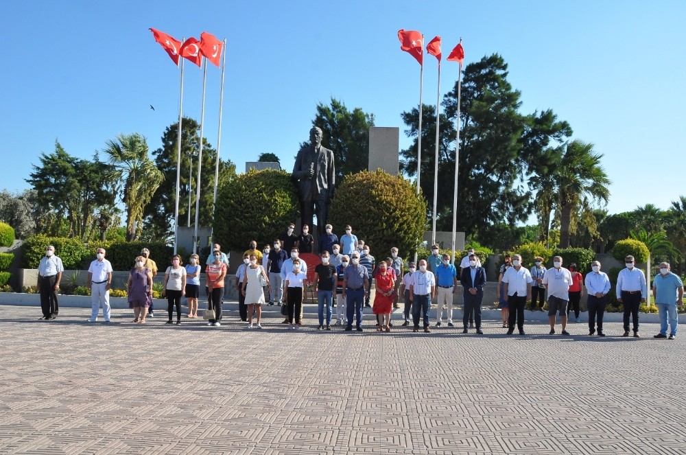 CHP Aliağa İlçe Örgütü partisinin 97. kuruluş yıl dönümünü kutladı