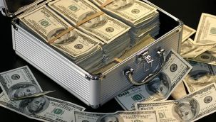 Dolar tarihinin en yüksek seviyesine ulaştı