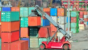 Ege İhracatçı Birliklerinden 8 ayda 8 milyar 78 milyon dolarlık ihracat
