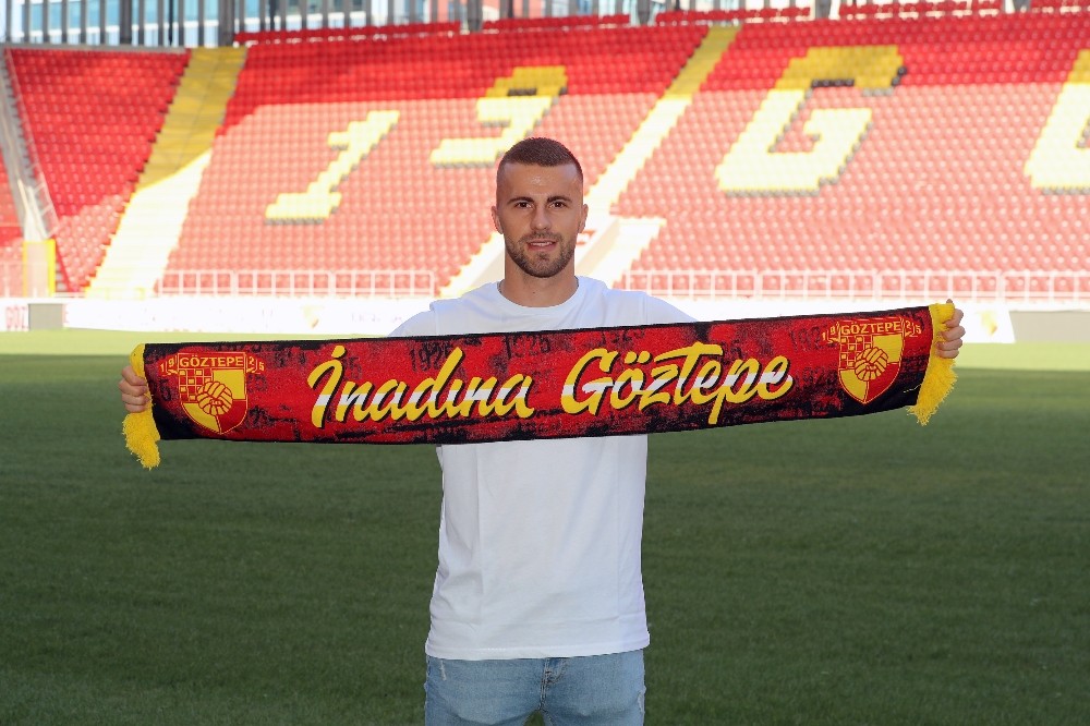 Göztepe, Dzenan Burekovic'i kadrosuna kattı