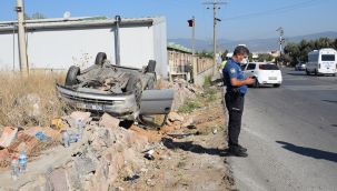 İzmir Kemalpaşa'da trafik kazası 3 yaralı 