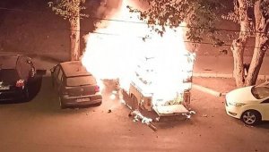İzmir'de 3 aracı kundakladığı iddia edilen zihinsel engelli gözaltında