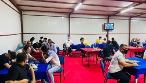 İzmir'de depoya kumar baskını: toplam 188 bin TL ceza kesildi