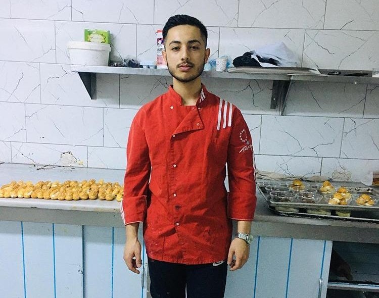 İzmir'de otomobilin çarptığı genç hayatını kaybetti