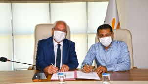 Karabağlar’da kadrolu işçilerin toplu sözleşme sevinci