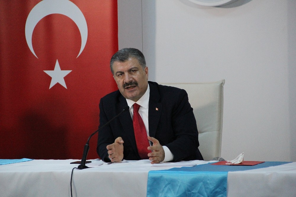 Sağlık Bakanı Fahrettin Koca, İzmir'deki vaka rakamlarını açıkladı!