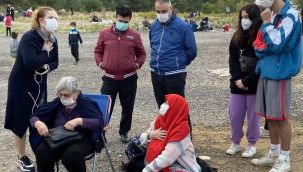 Balçova Belediyesi tüm imkanlarıyla depremzedelerin yanında