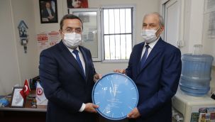 Başkan Batur’dan muhtarlara anlamlı ziyaret