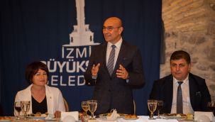 Başkan Soyer CHP'li meclis üyeleriyle buluştu: 'Birlikte güçlüyüz'