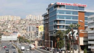 Bayraklı'da kadro revizyonu! İşte değişen isimler
