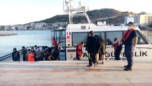 Çeşme'de 33 göçmen kurtarıldı
