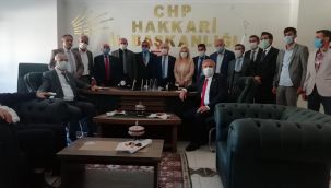 CHP'li Beko ve vekil Kaya incelemelerde bulunmak üzere Hakkari’ye gitti