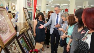 Gaziemir'de Cumhuriyet Semt Evleri’nde kurslar başlıyor