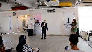 Gençlik derneklerinin temsilcileri İzmir’de buluştu