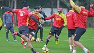 Göz-Göz'de büyük karşılaşma için hazırlıklar tüm hızıyla sürüyor