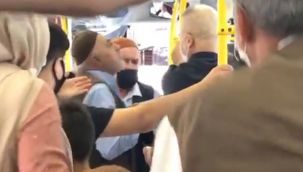 Halk otobüsünde tokatlı, tükürüklü maske kavgası