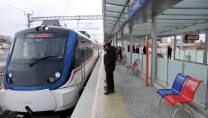 İZBAN’da arıza: Ulaşımda büyük aksaklık!