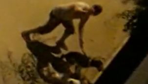 İzmir'de akılalmaz vicdansızlık: Köpeklere boruyla dayak!