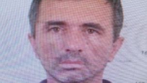 İzmir'de bir kişi hastane bahçesindeki bank üzerinde ölü bulundu