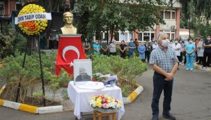 İzmir'in sevilen hekimine veda töreni