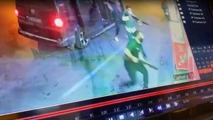 İzmir'de dehşet veren olay: 7 kişi pompalı silahla tekel bayisini bastı