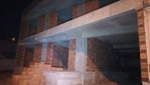 İzmir'de inşaatta bağlı bulunan kız yalan söylemiş!