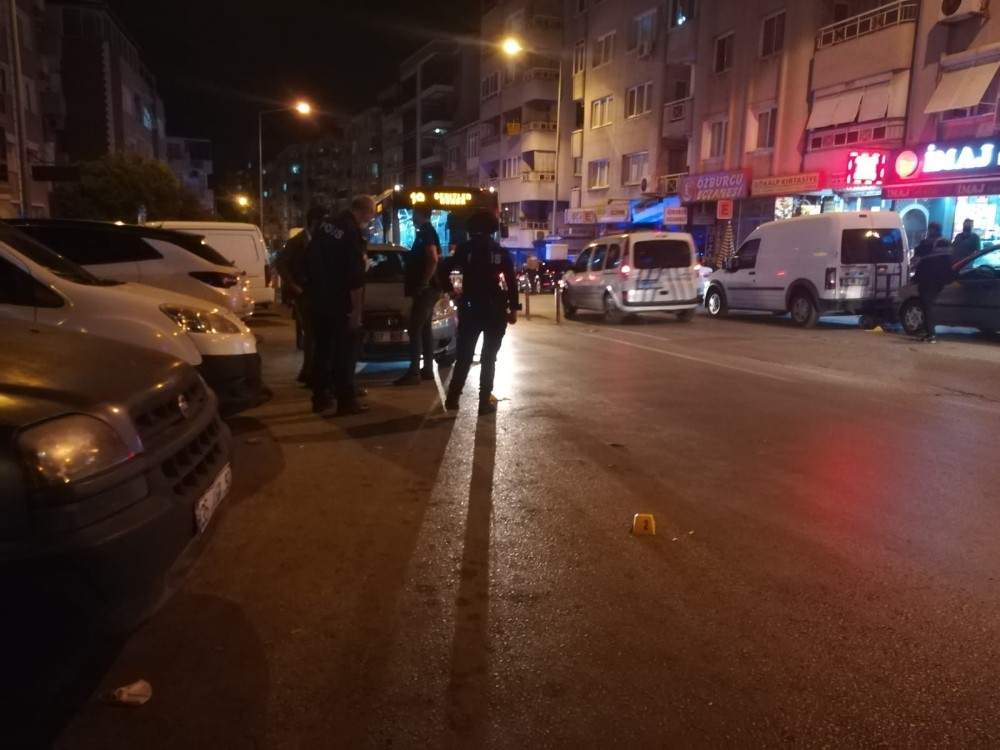 İzmir'de silahlı kavga: 3 yaralı